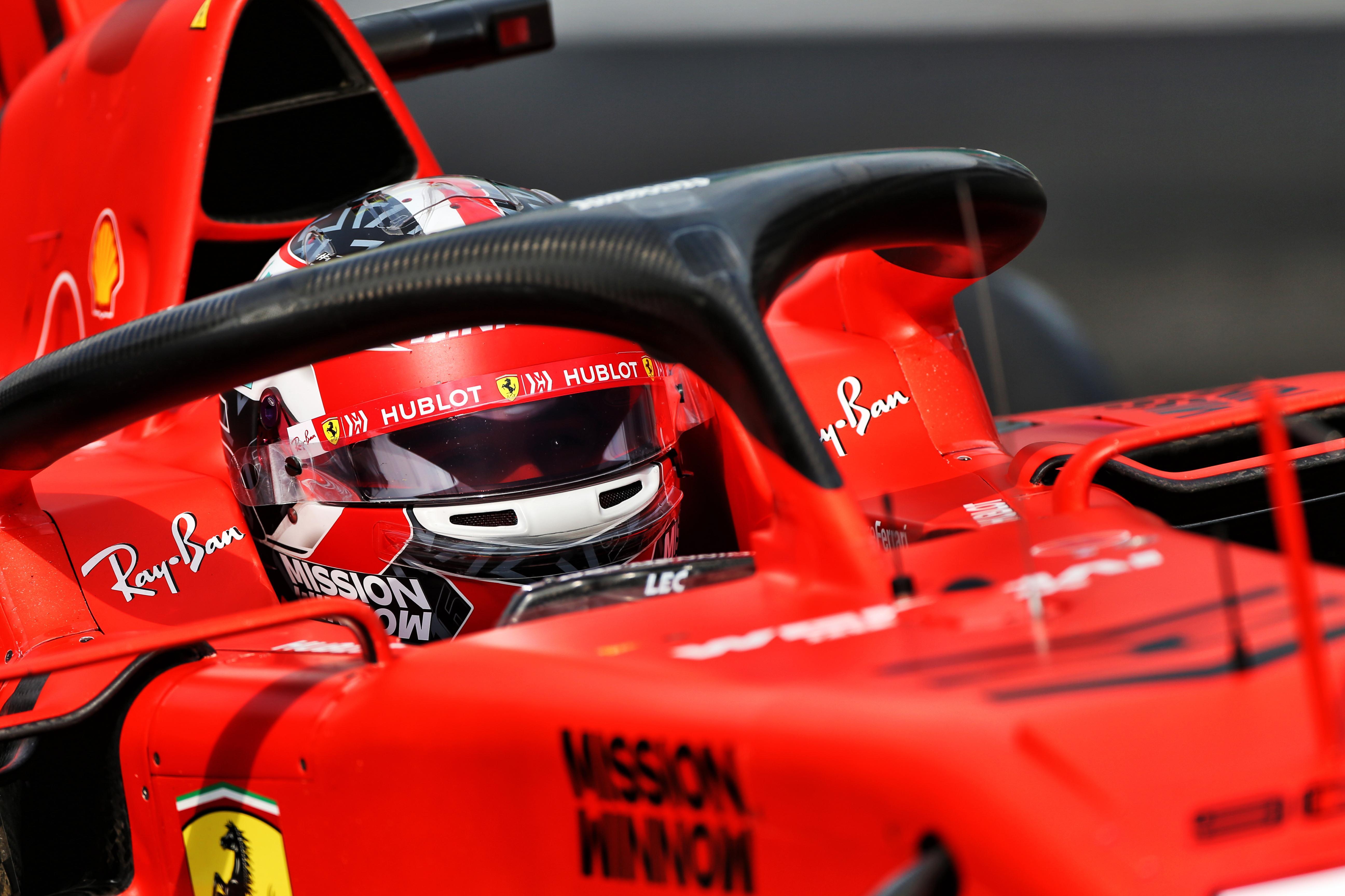 F1. Pole di Verstappen, ma viene retrocesso. Sarà Leclerc a partire davanti