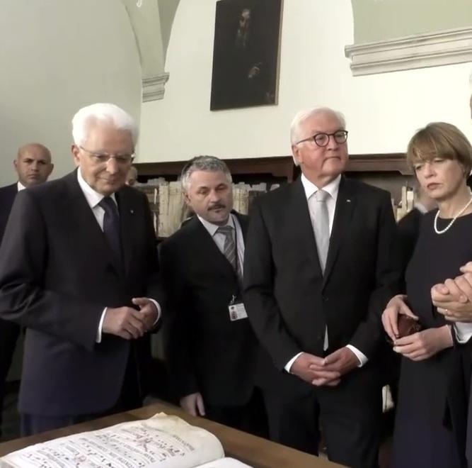 Intitolata ai padri francescani una sala della biblioteca civica 