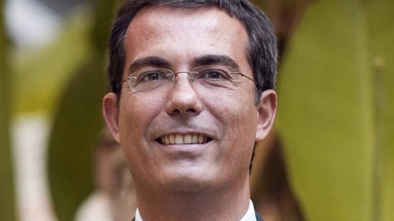Da Giovanni Floris un thriller psicologico sull’identità e sull’universo dei media