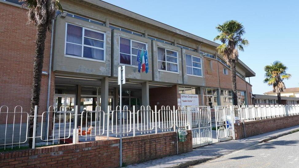 L’Istituto comprensivo “Sandro Pertini” di Capannoli (Foto Franco Silvi)