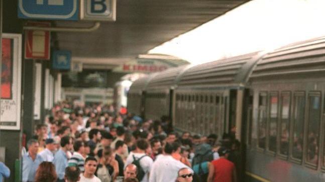 Porte, maniglie, passaggi a livello e banchine affollate: cercasi sicurezza