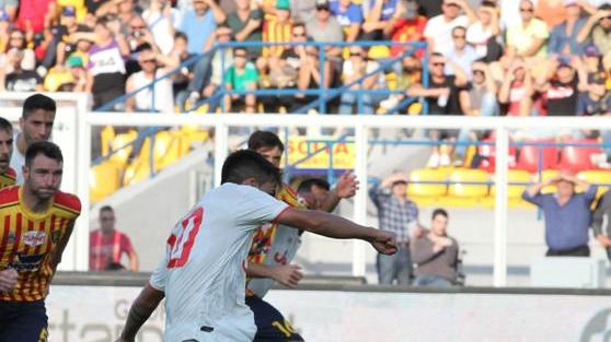 Signora, fa caldo A Lecce un puntino ma resta in vetta