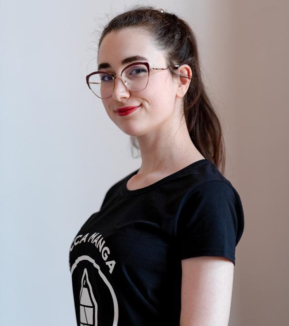 Caterina Rocchi, la “mangaka” lucchese che insegna i fumetti a 450 studenti 