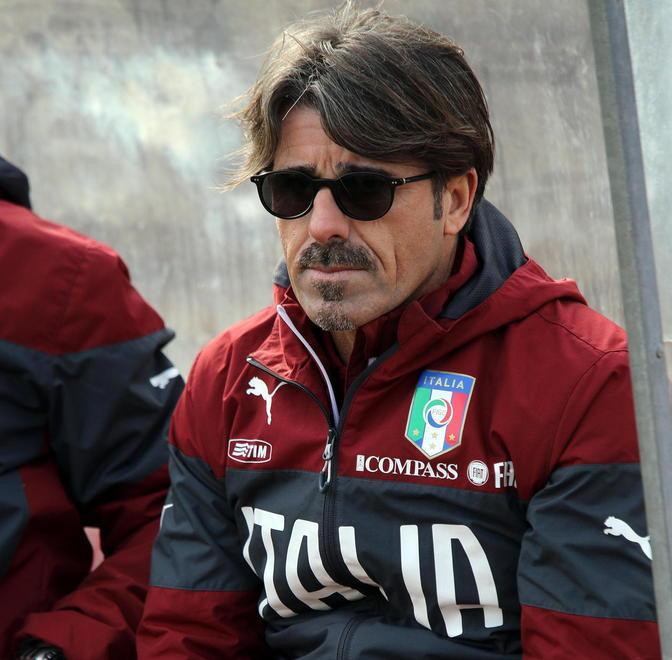 L’ex calciatore Chicco Evani presenta il suo nuovo libro 
