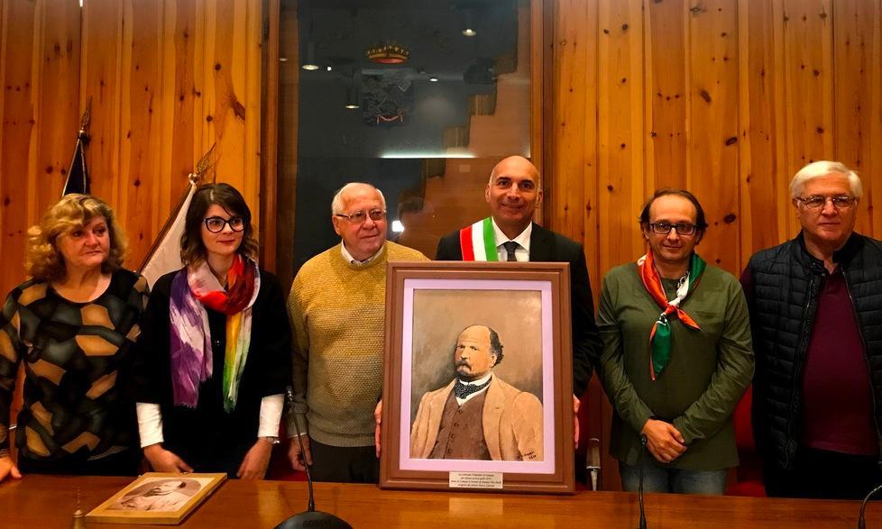 San Martino in Catiana dona al Comune il ritratto di Puccinelli 