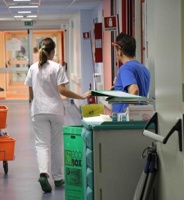 Infermieri denunciano «Ricoveri “selvaggi” di notte in ospedale» 