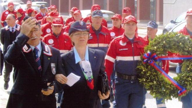 Un gruppo di sorveglianza anti-eternit