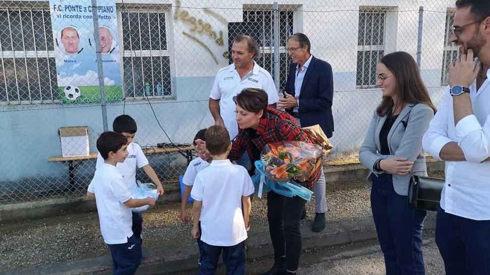 Scuola calcio dedicata ad Alessandro Carli, la moglie: «Era il suo sogno»