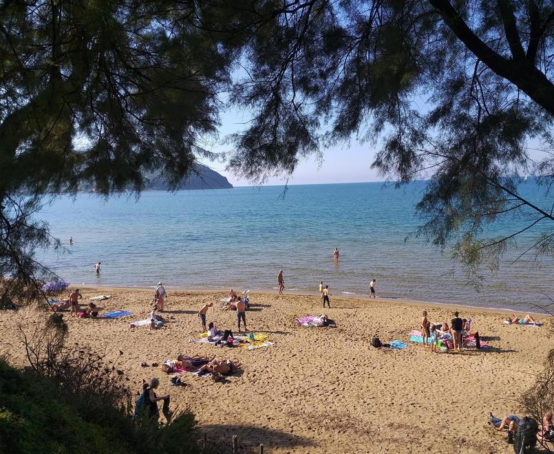 Ultimi bagni nell’incanto di Baratti 