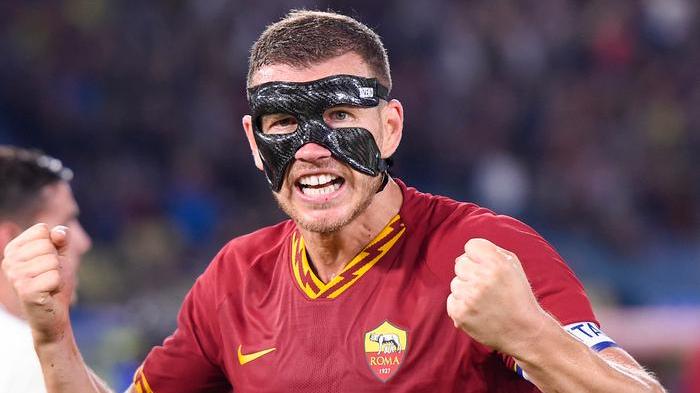 Dzeko e Zaniolo, la Roma riparte Per il Milan sprofondo rossonero