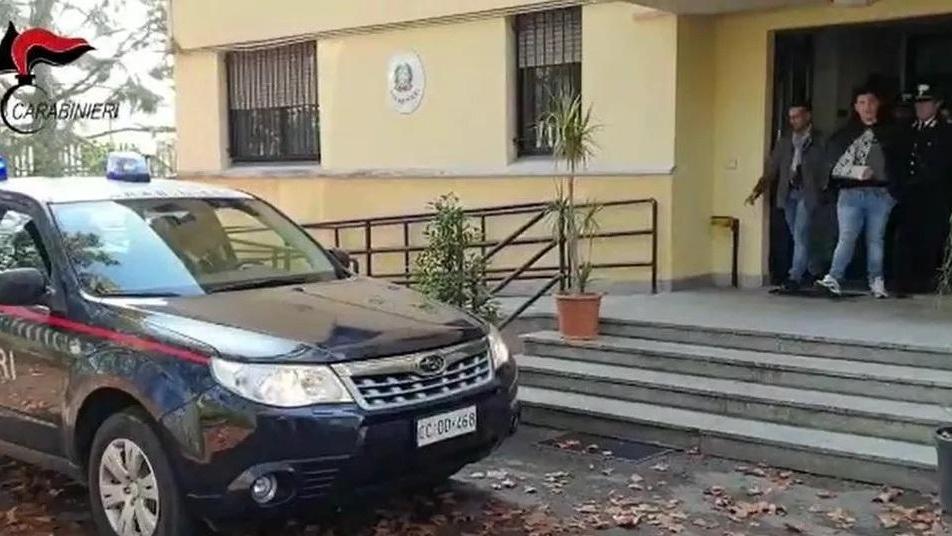 Zio e nipoti finiscono in carcere per il furto di attrezzi agricoli