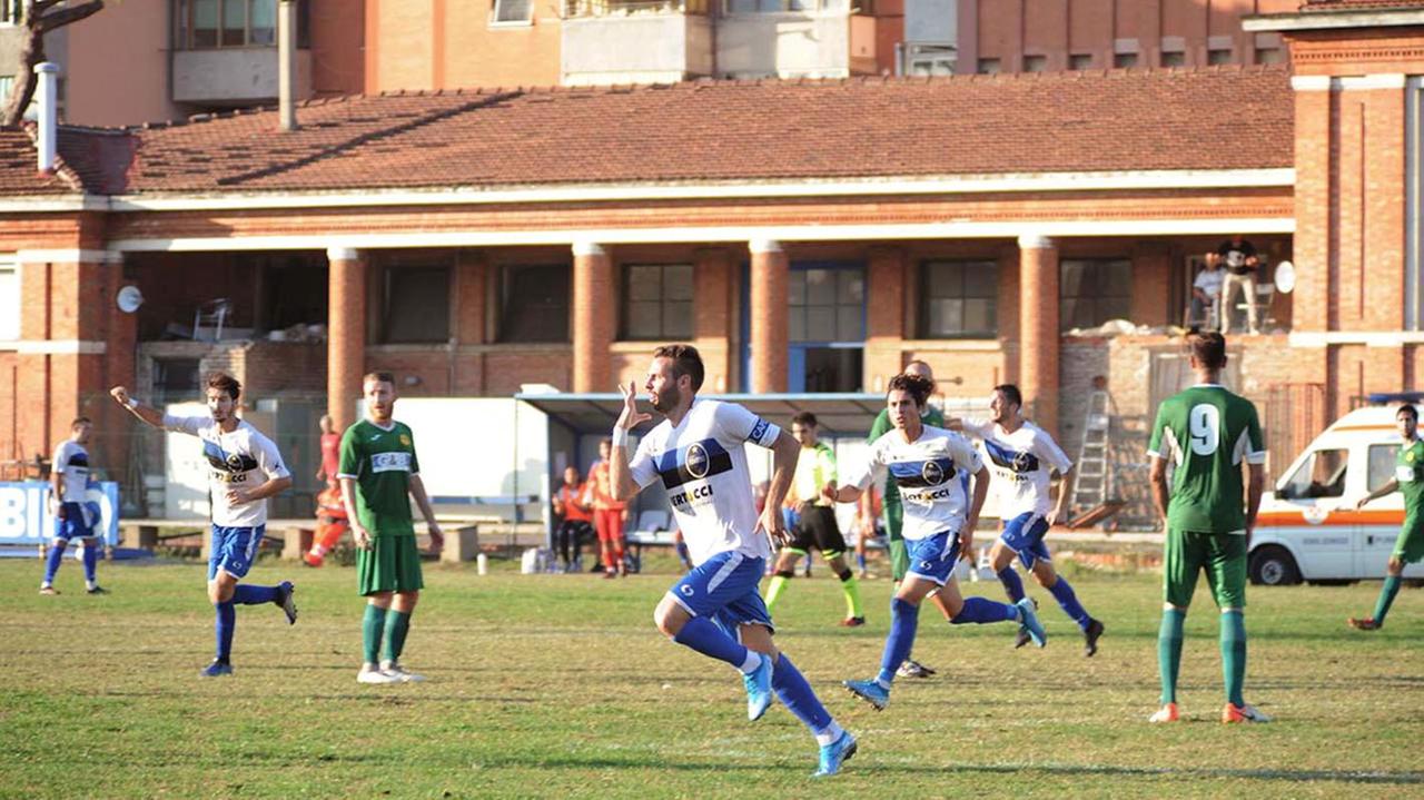 È un Piombino che sa soffrire e non molla mai