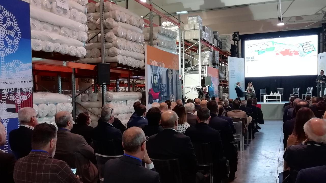 Un momento del convegno all'Interporto di Prato