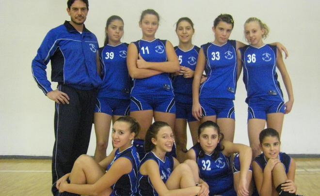 Pallavolo San Vincenzo in vetta alla classifica
