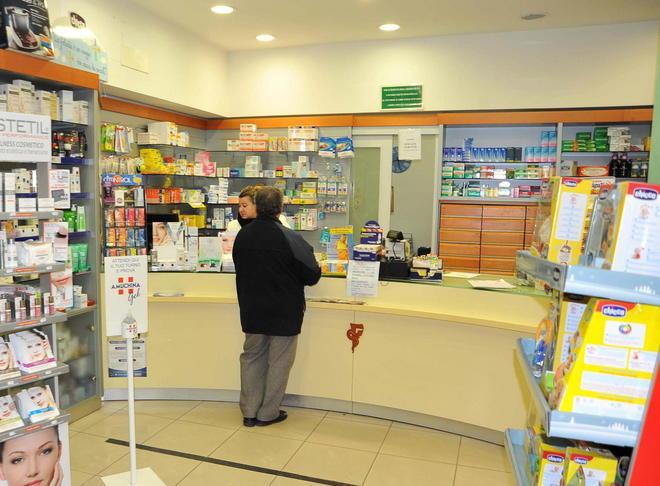 Nuova farmacia, Peria punta i piedi 