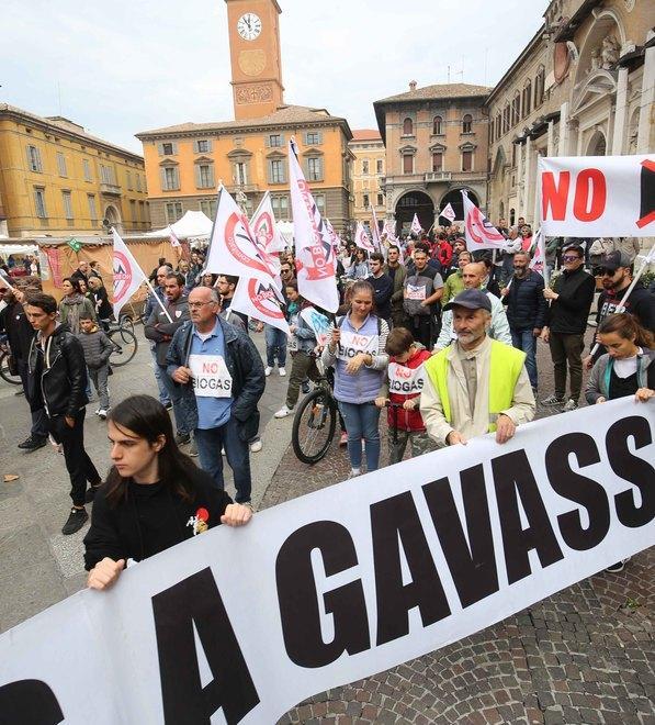 «Biogas, i 2,5milioni ai tre Comuni? Non si barattano i soldi con la salute» 