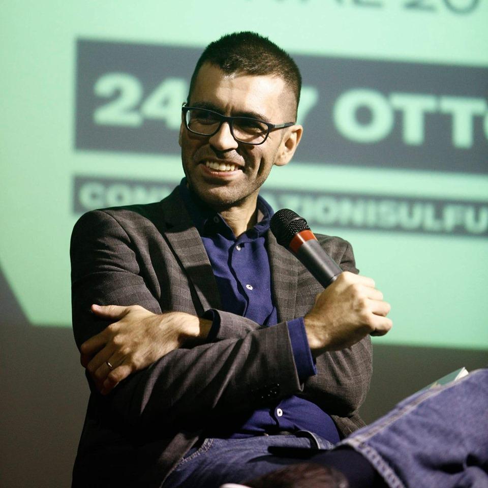 Caso affidi, David Puente: «È Wuolli87 il “paziente zero” creatore dell’hashtag #parlatecidibibbiano» 