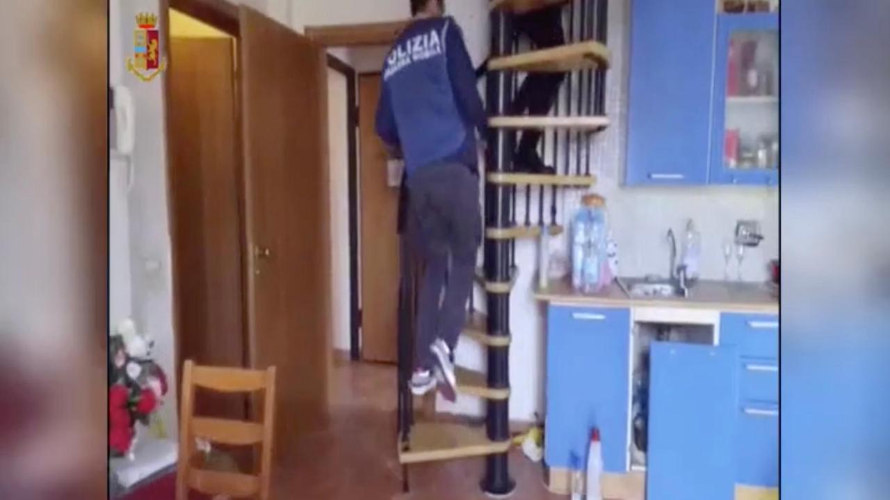 Reggio Emilia, false identità per ottenere contributi regionali: imprenditore denunciato