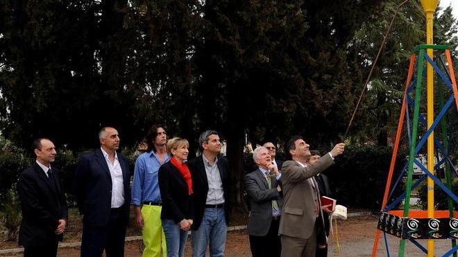 Arriva il metano a Alberese Accesa la fiamma in piazza