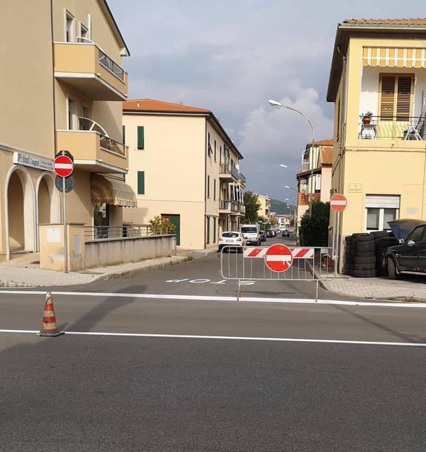 Nuova segnaletica, in via dei Mille invertito il senso 
