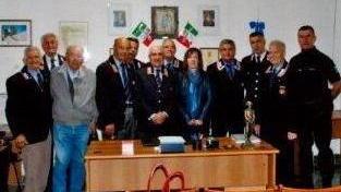 Carabinieri in congedo e studenti raccolgono offerte