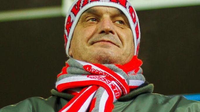 Raccolta di soldi nella Nord per pagare il funerale a Carlo