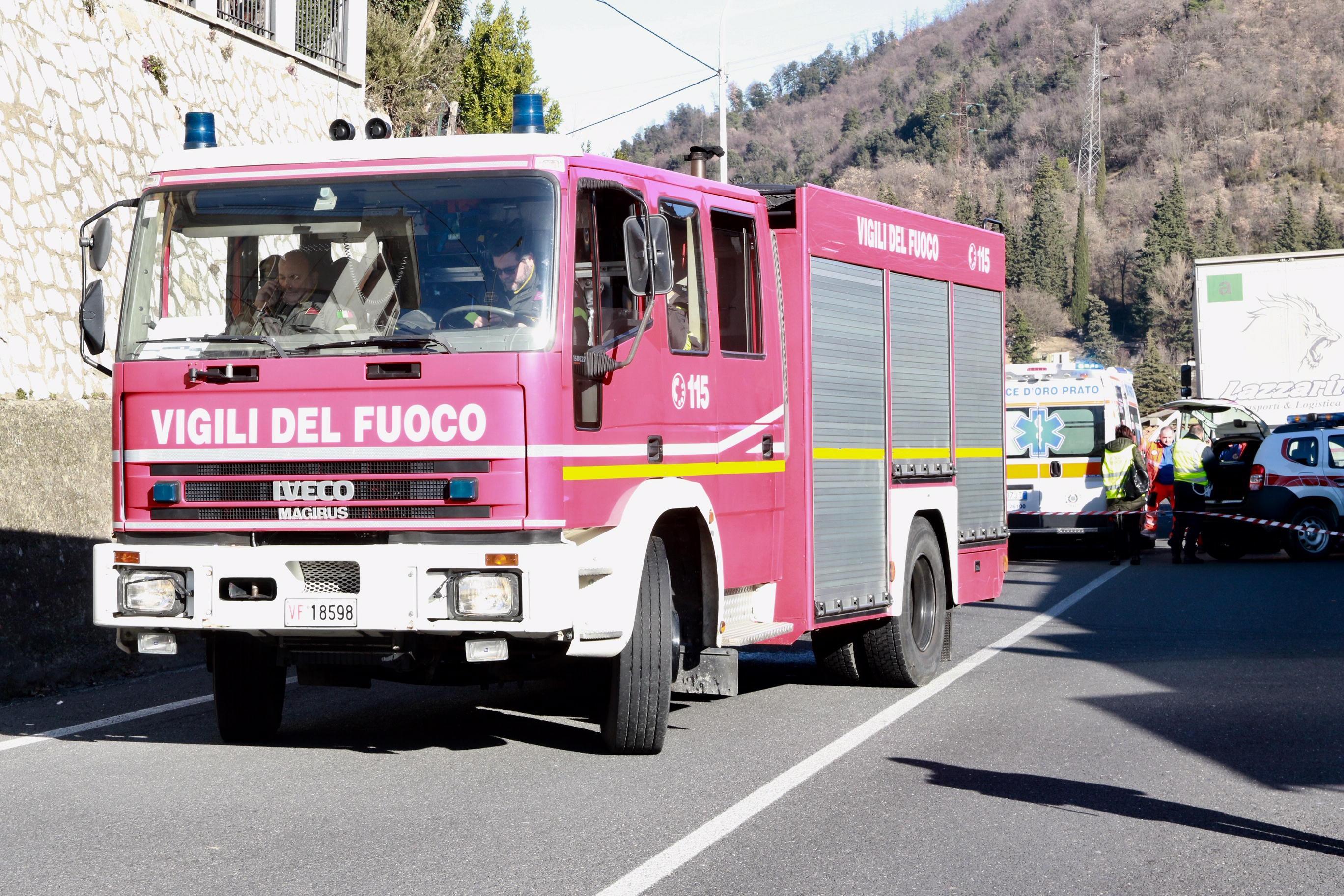 Vigili del fuoco e soccorsi sul luogo di un incidente (foto d'archivio)