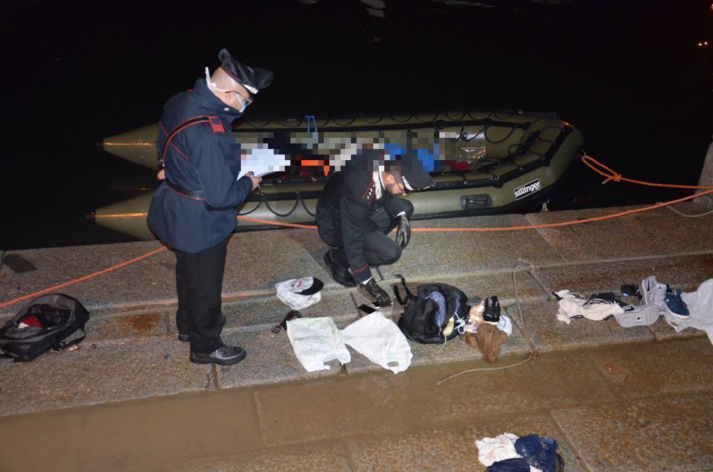 Arbatax, migranti deceduti su un gommone alla deriva: si indaga sulle cause