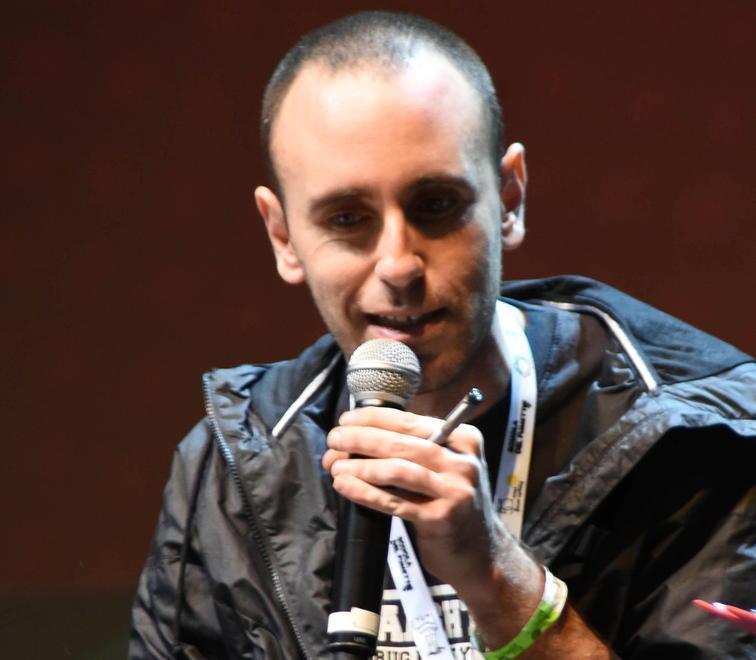 Kobane, giornalismo fatto a nuvolette: la profetica visione di Zerocalcare 