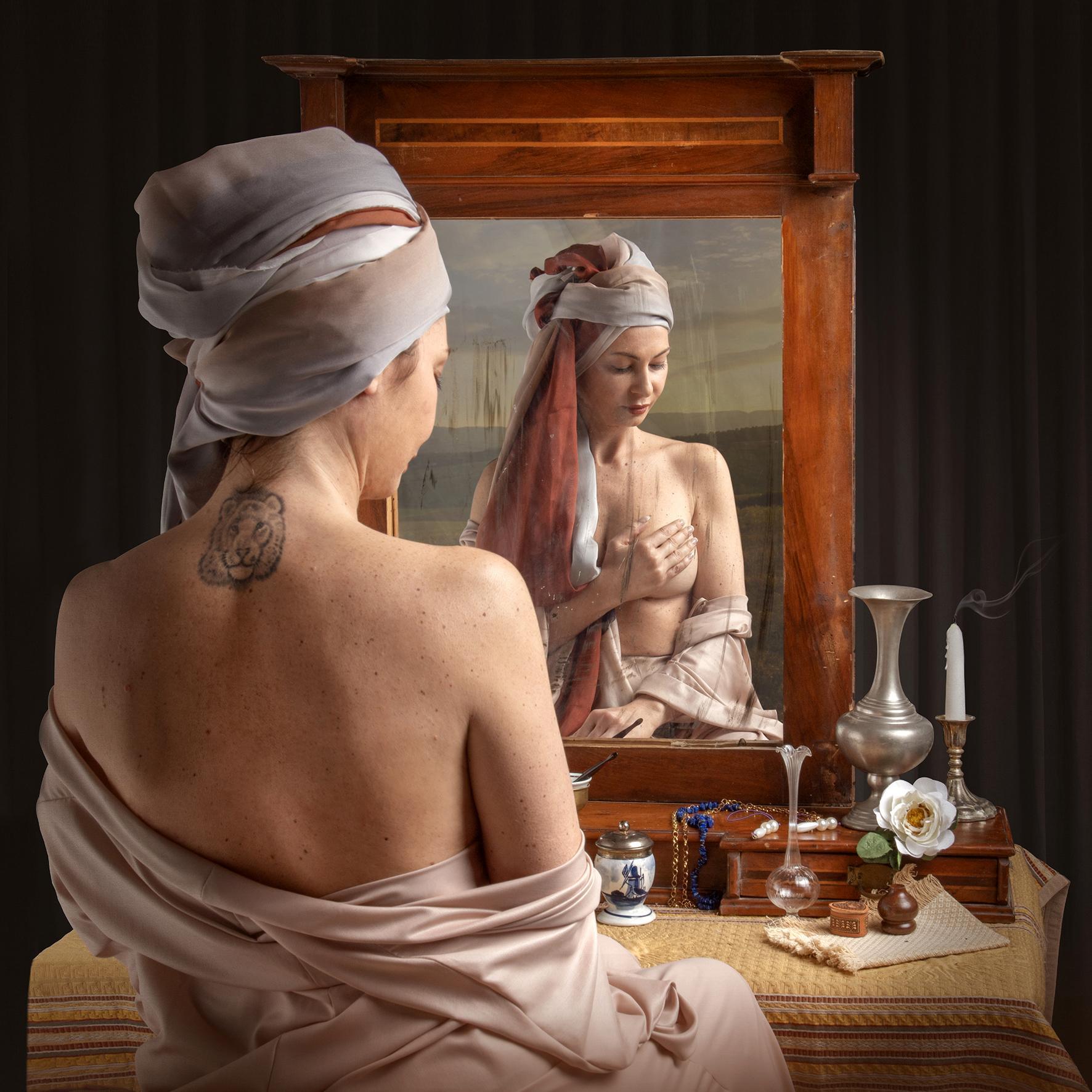 La modella Alessia ex paziente oncologica ha raffigurato il mese di gennaio nel calendario 2020 della Lilt di Prato (foto Francesco Bolognini)