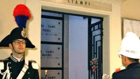 Cerimonia per i Caduti e per il presidente Ciampi