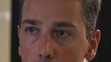 La Cassazione conferma: violentò il figlio di amici