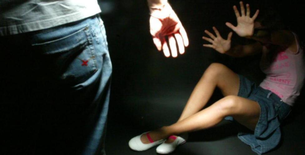 Violenza sessuale su un minore la prescrizione salva il patrigno 