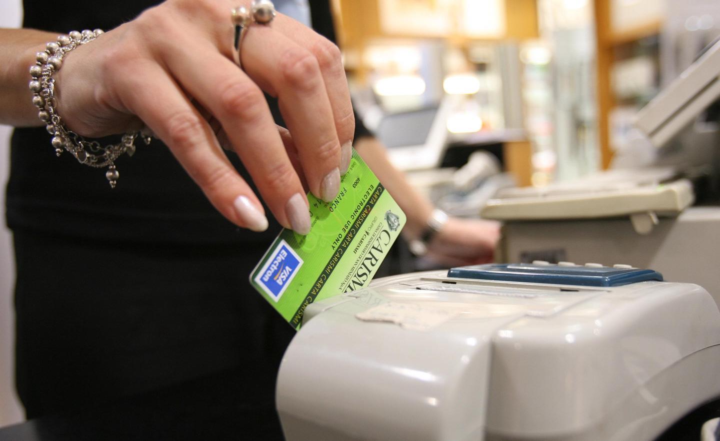 Carte di credito clonate, è allarme 