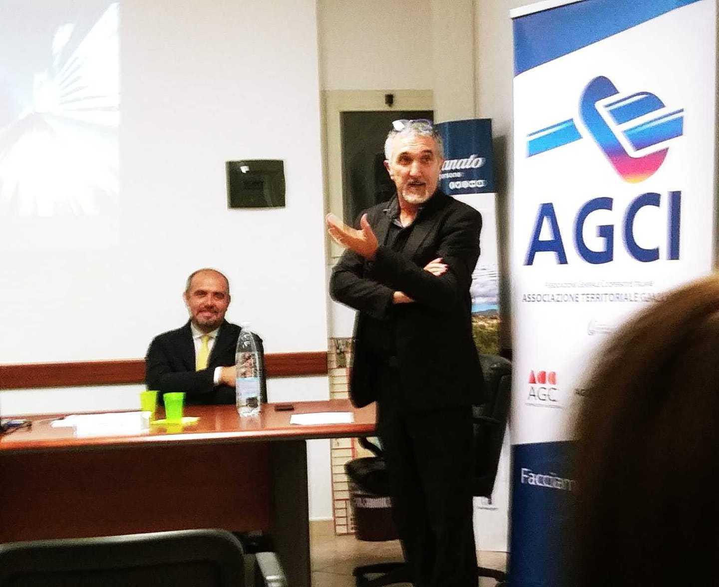 Cooperative sociali, nuovo contratto ai raggi x 