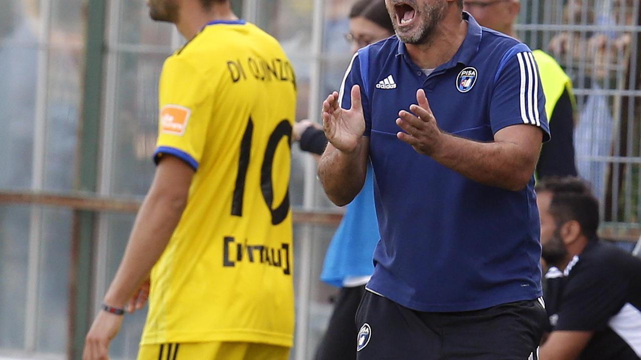 Il tecnico Luca D'Angelo e Davide Di Quinzio