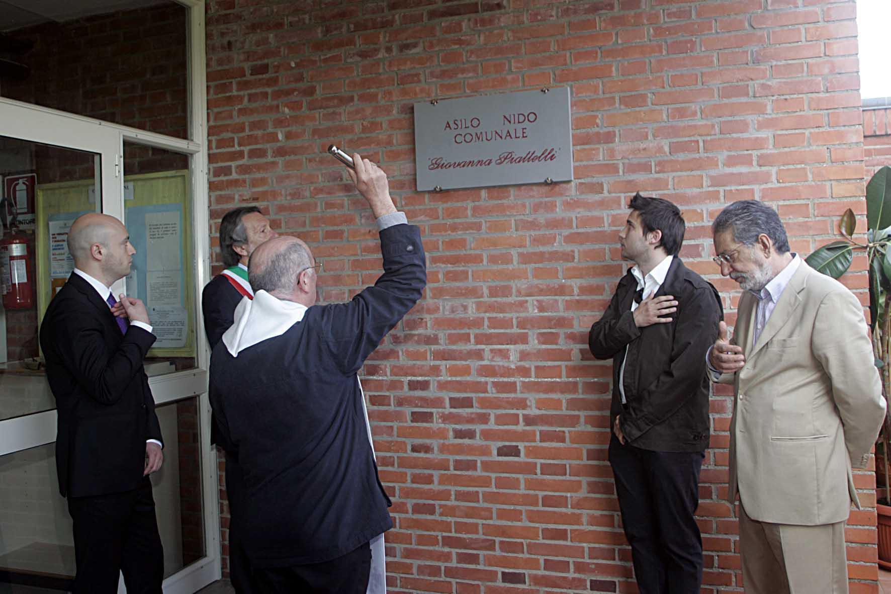 L’asilo nido di via Merlini è dedicato, dal 2010, all’ex dipendente comunale Giovanna Piattelli (foto Nucci)