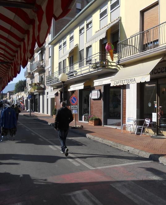 Nuovo look per il centro Il sindaco illustra il progetto 