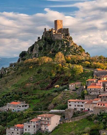 A Burgos festa organizzata dai quarantenni del paese 