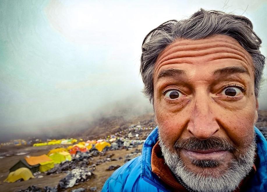 L’alpinista Silvetti rinuncia alla scalata dell’Ama Dablan 