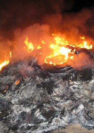 Accusato di aver incendiato pneumatici, assolto gommista 