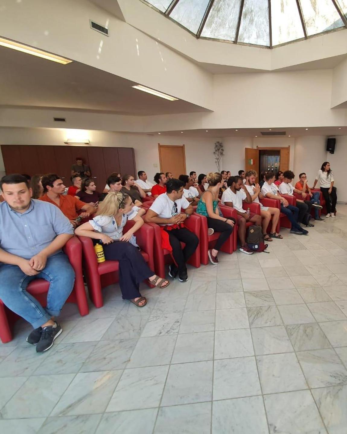 Tortolì, incontro con i giovani stranieri partecipanti a Erasmus