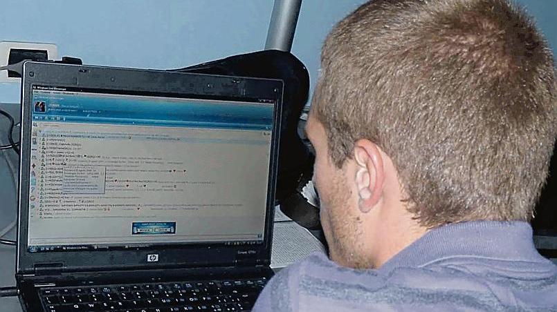 L’Internet addict è un fenomeno in crescita tra i giovani