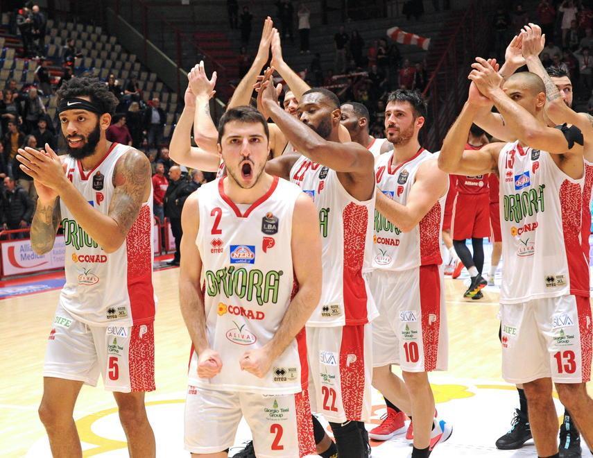 L’OriOra Pistoia torna a ballare sotto la curva 