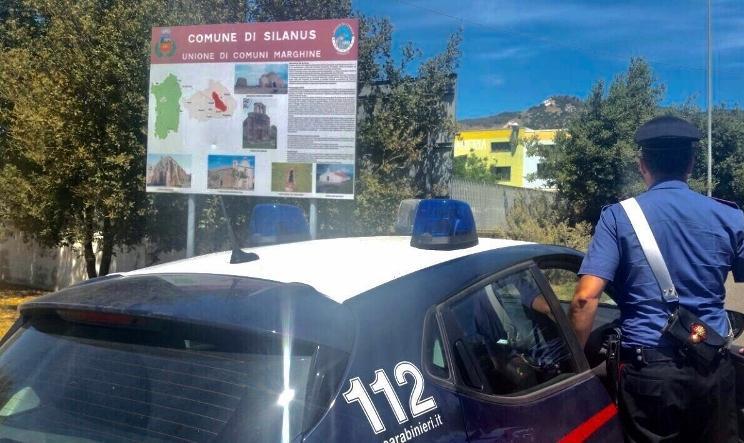 Silanus, brucia una Fiat Punto di proprietà di un pensionato