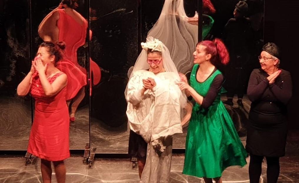 Barbariciridicoli, risate a crepapelle 