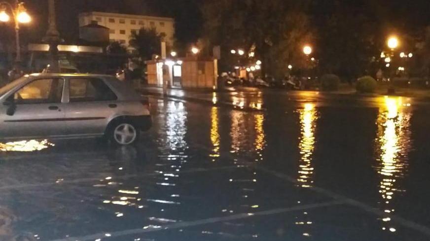 Per 24 ore nel cuore della Protezione Civile «Così vegliamo la città»