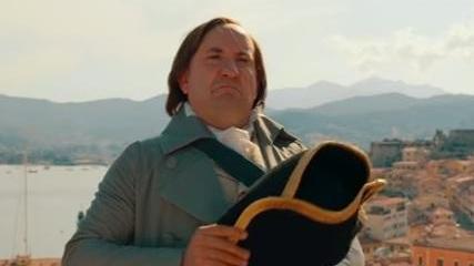 Cetto La Qualunque si sente come Napoleone dalle mura di Forte Stella