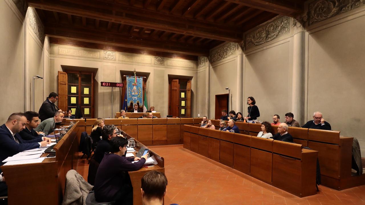 Il consiglio comunale di Empoli (foto Sestini)