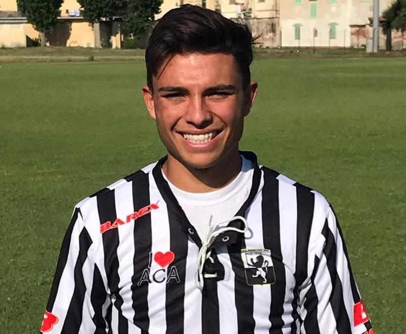 Matteo, il debutto da sogno gli costa i pasticcini per tutta la squadra